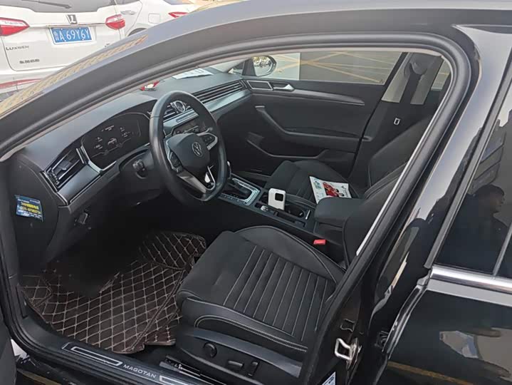 Фото 9 - Volkswagen Magotan