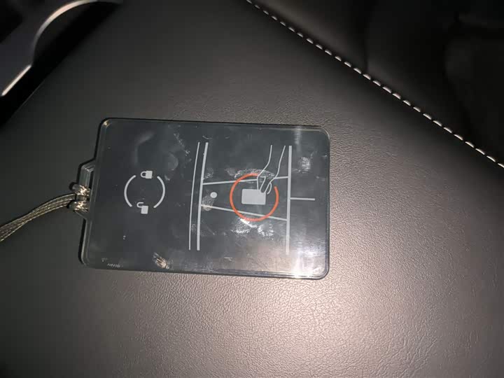 Фото 9 - Tesla Model Y