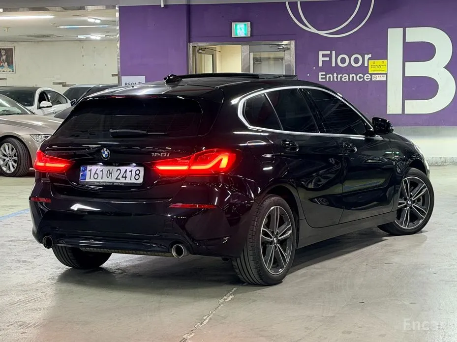 Фото 2 - BMW 1 Series