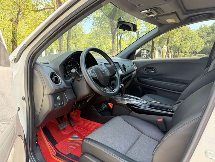 Фото 8 - Honda XR-V