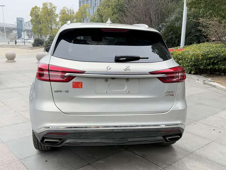 Фото 4 - Hongqi HS5