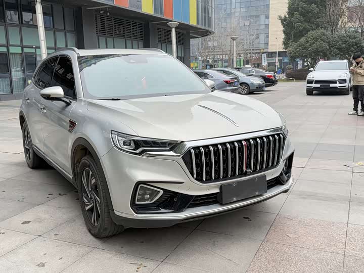 Фото 6 - Hongqi HS5