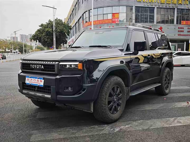 Фото 1 - Toyota Prado