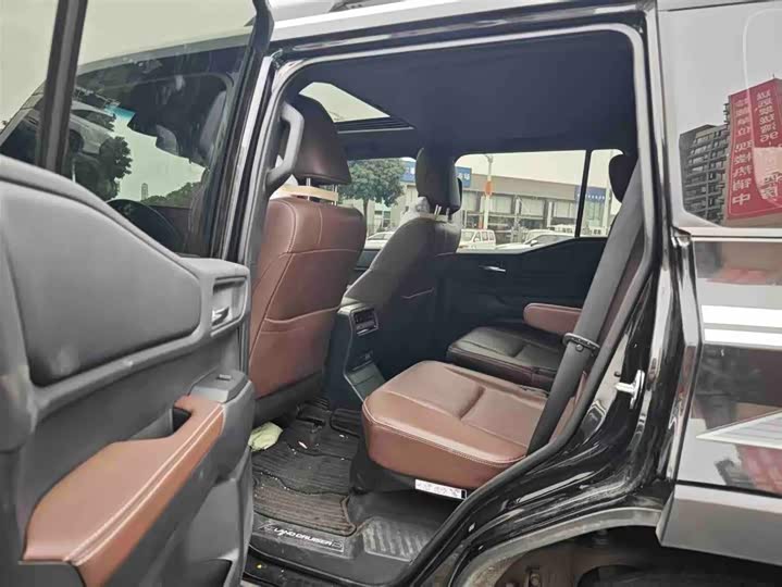 Фото 5 - Toyota Prado