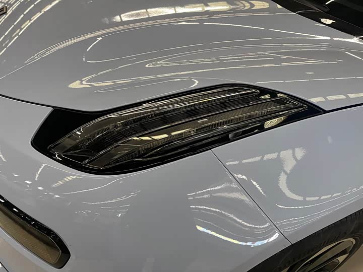 Фото 4 - Zeekr 001