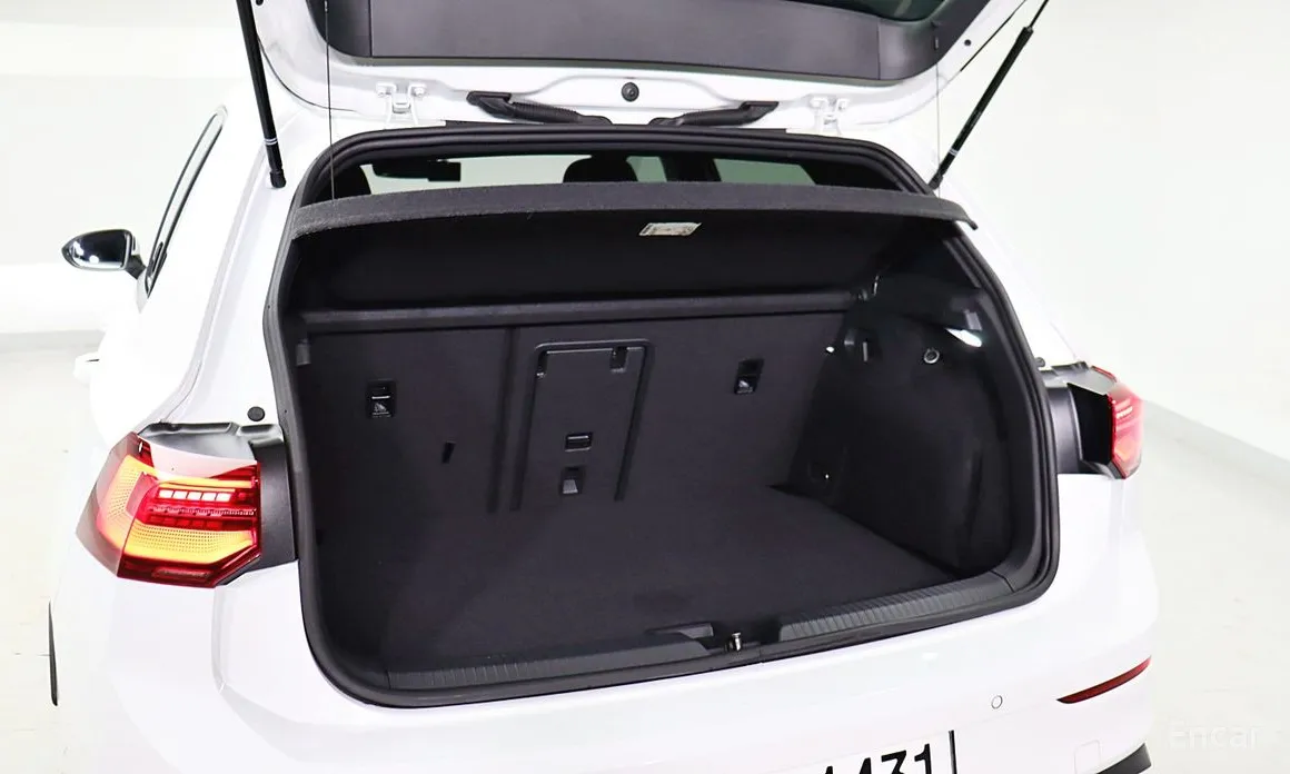 Фото 7 - Volkswagen Golf