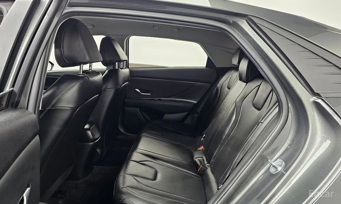 Фото 13 - Hyundai Avante