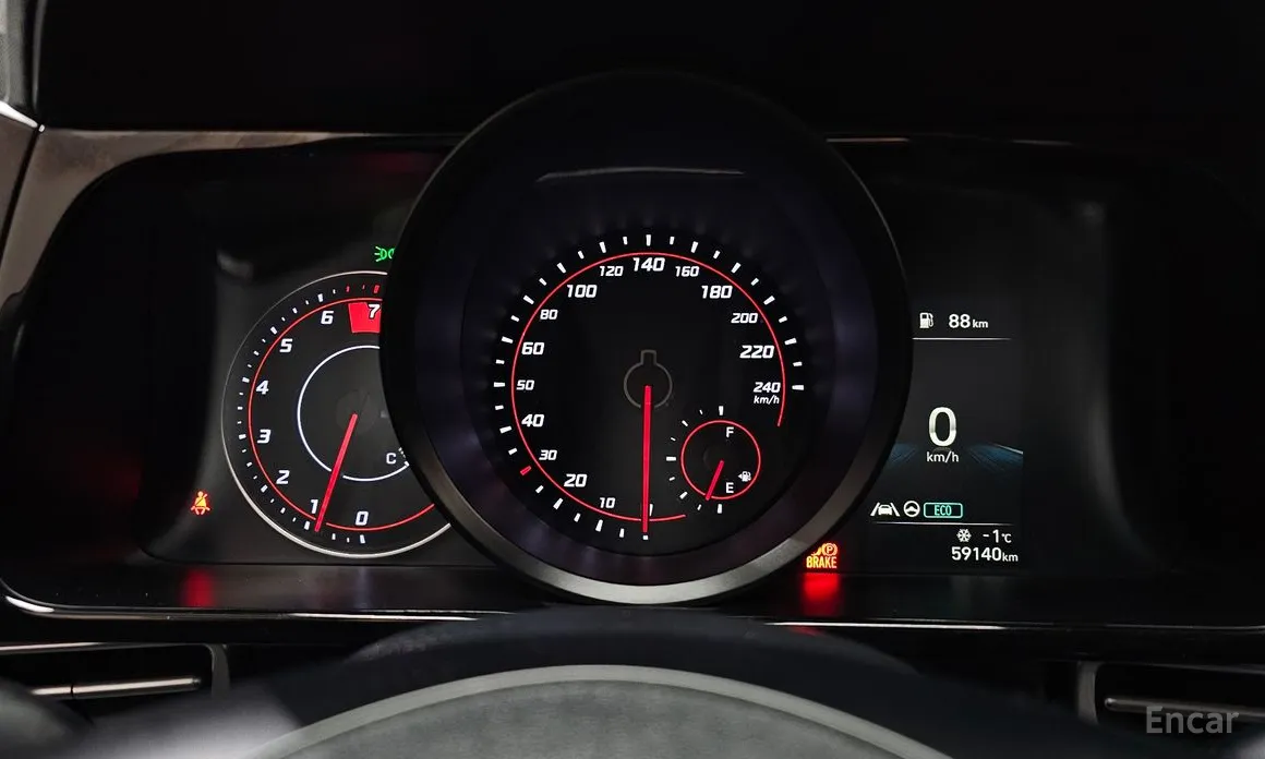 Фото 8 - Hyundai Avante