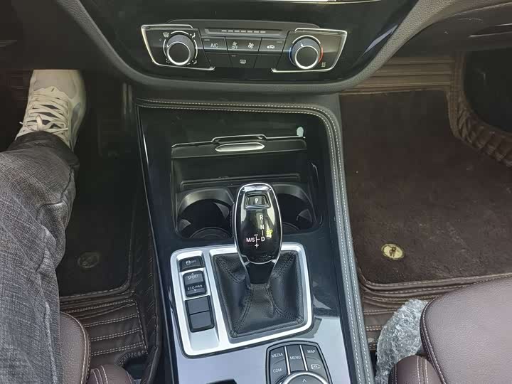 Фото 8 - BMW 1 Series