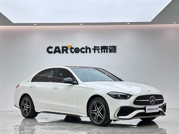 Фото 6 - Mercedes-Benz C-Class