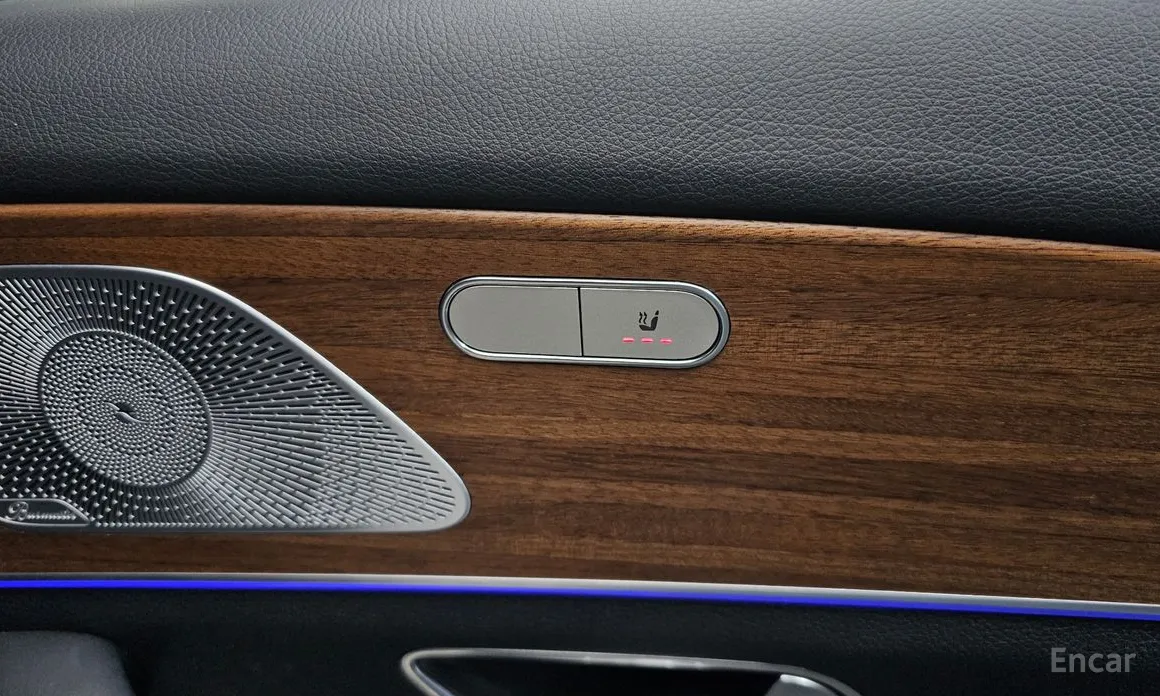 Фото 18 - Mercedes-Benz GLE-Class