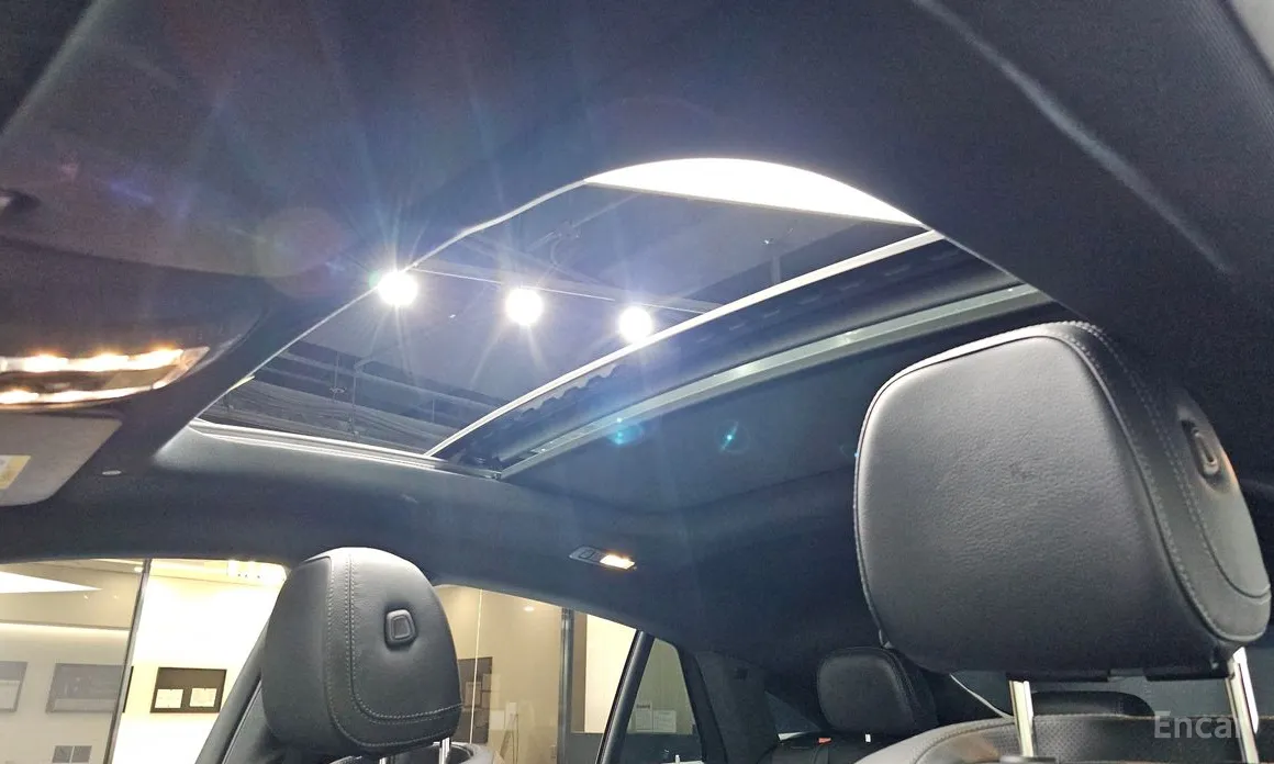 Фото 19 - Mercedes-Benz GLE-Class