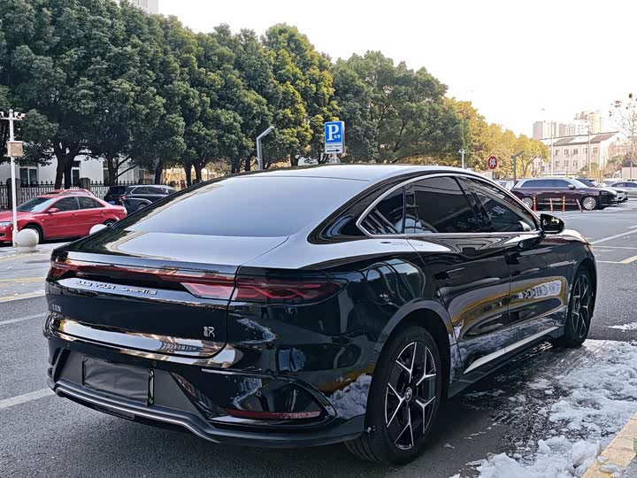 Фото 8 - BYD Han