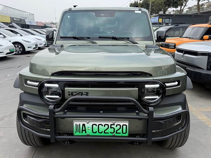 Фото 2 - Chery iCar V23