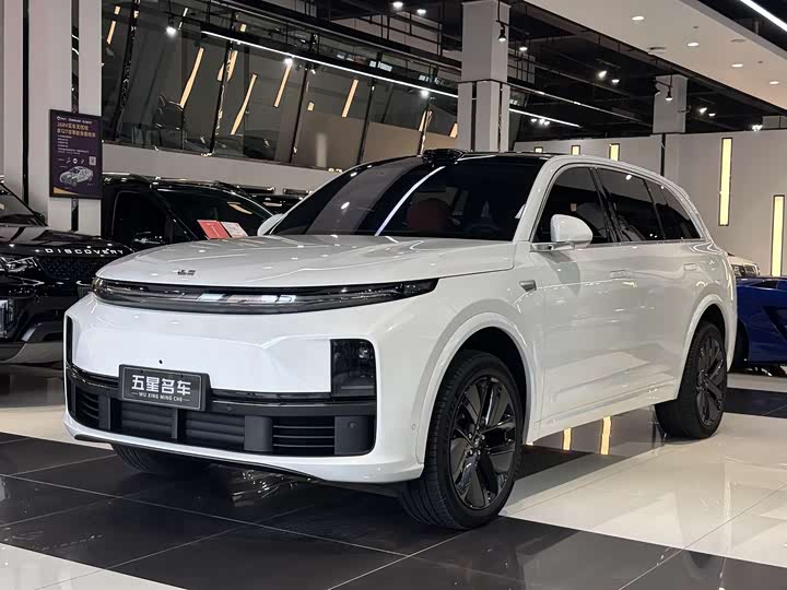 Фото 1 - LiXiang L7