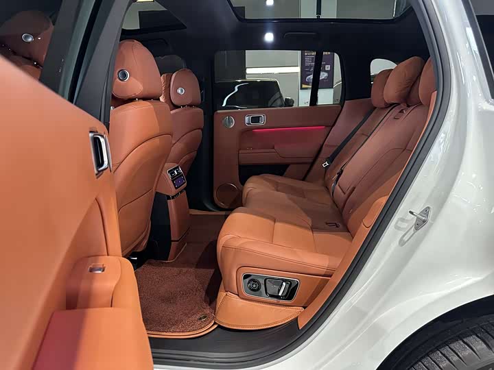 Фото 6 - LiXiang L7