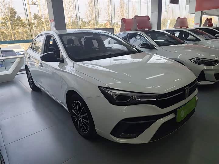Фото 4 - Roewe i5