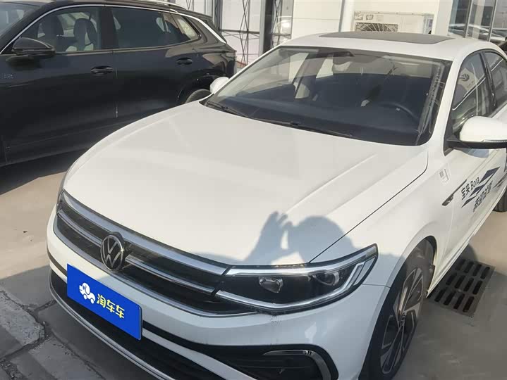 Фото 1 - Volkswagen Bora