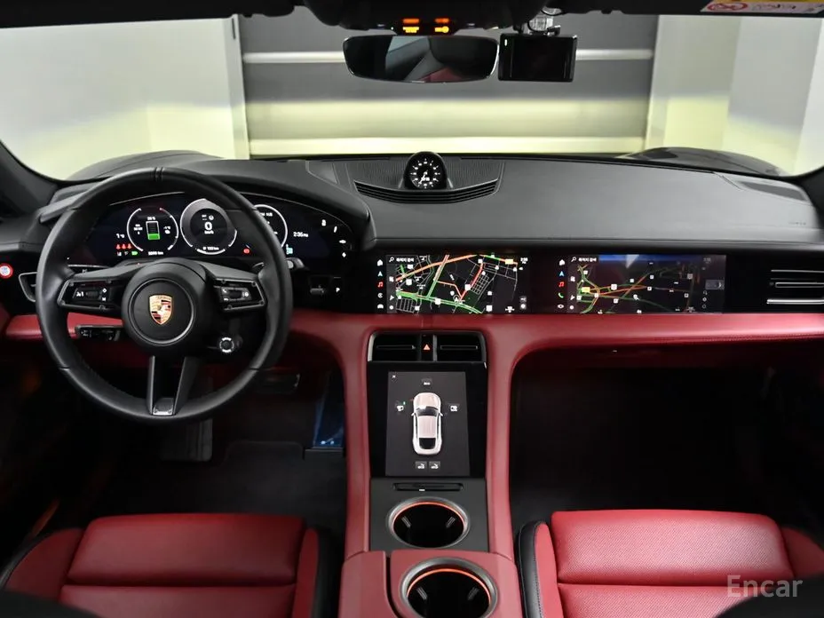 Фото 7 - Porsche Taycan