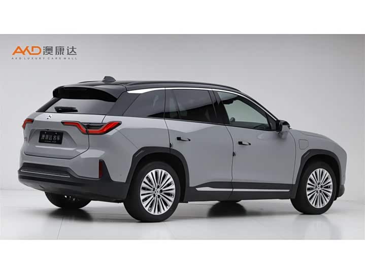 Фото 3 - Nio ES6