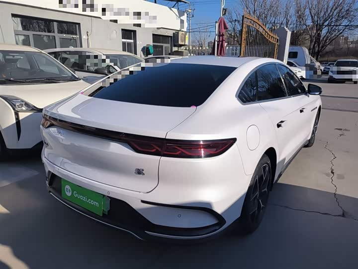 Фото 7 - BYD Han