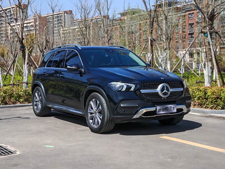 Фото 3 - Mercedes-Benz GLE-Class