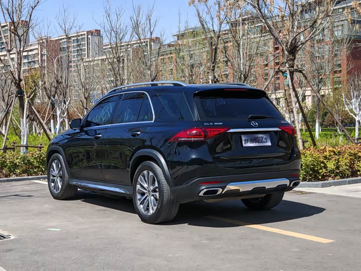 Фото 4 - Mercedes-Benz GLE-Class