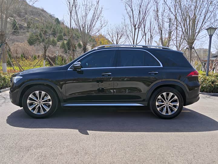 Фото 8 - Mercedes-Benz GLE-Class