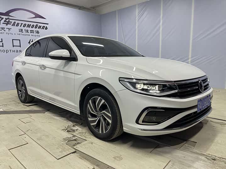 Фото 3 - Volkswagen Bora