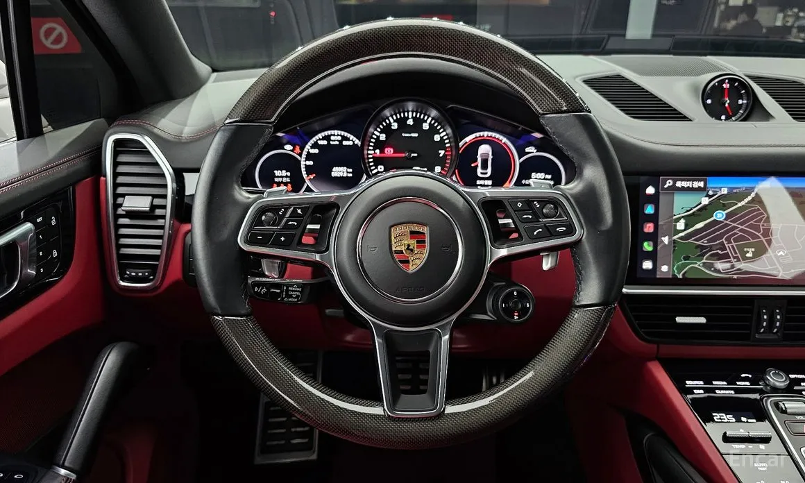 Фото 13 - Porsche Cayenne