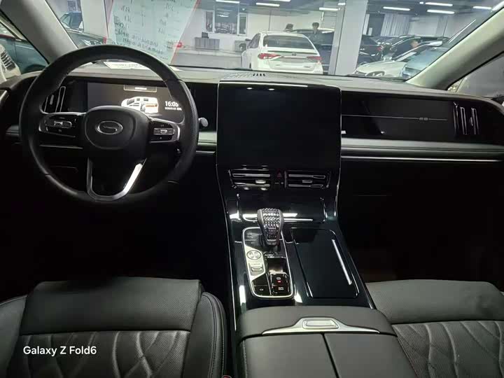 Фото 5 - GAC Trumpchi M8