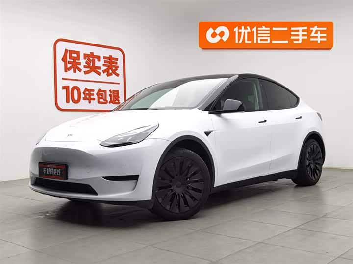 Фото 1 - Tesla Model Y