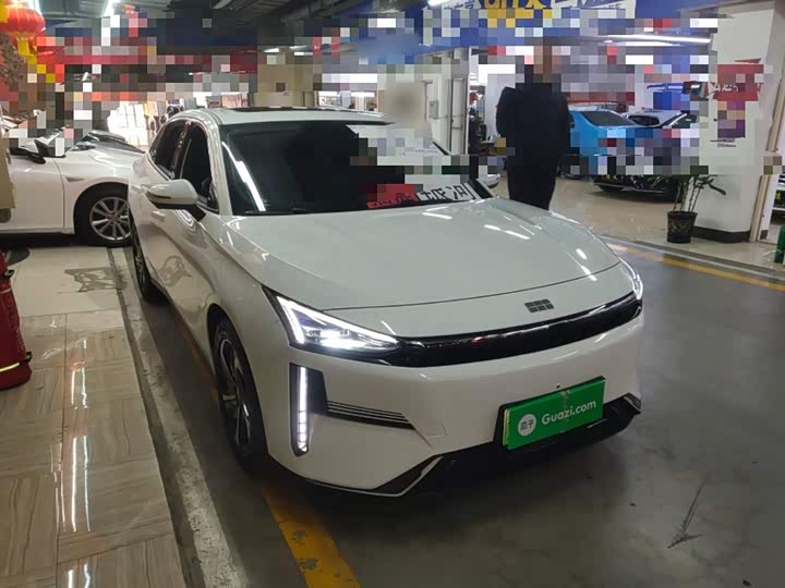 Фото 4 - Geely Galaxy L6