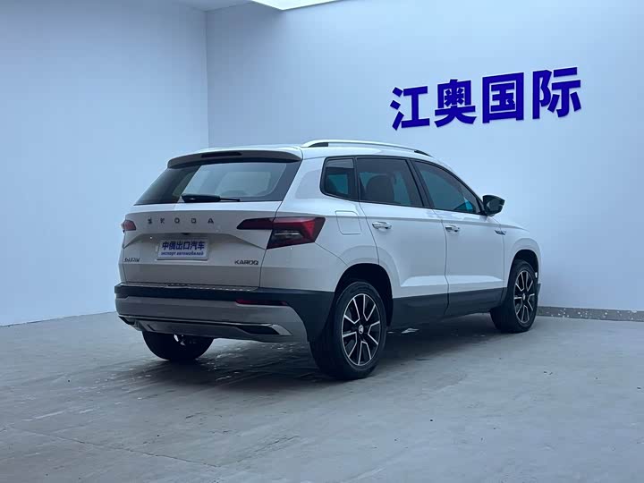 Фото 4 - Skoda Karoq