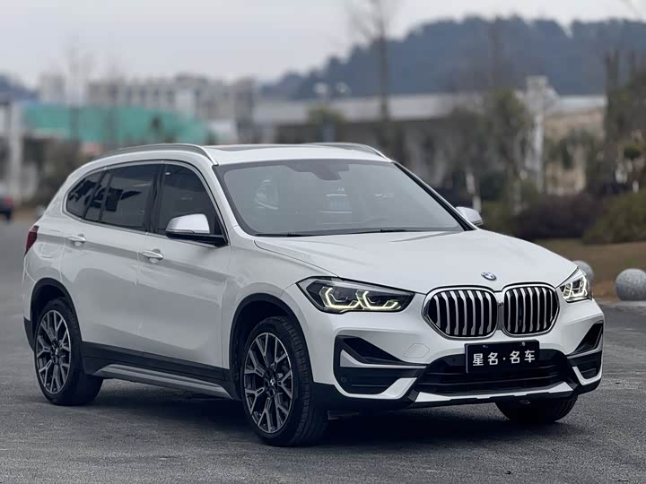 Фото 3 - BMW X1