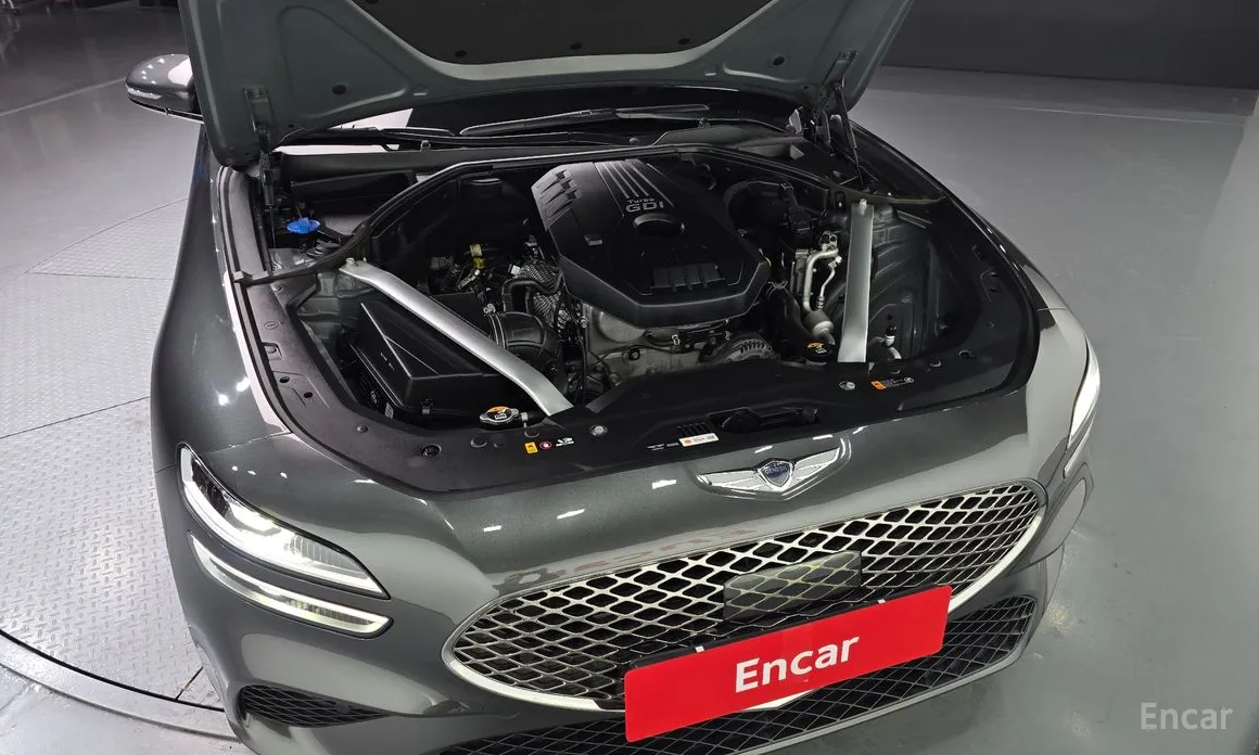 Фото 6 - Genesis G70