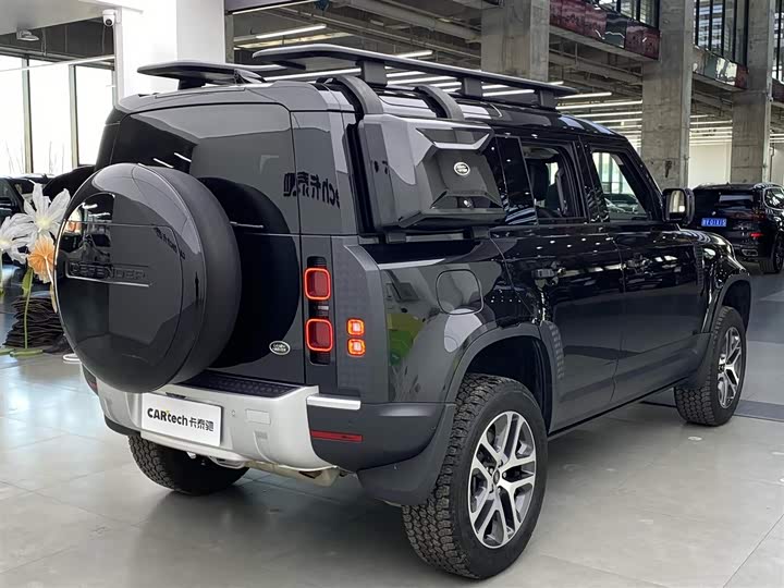 Фото 2 - Land Rover Defender