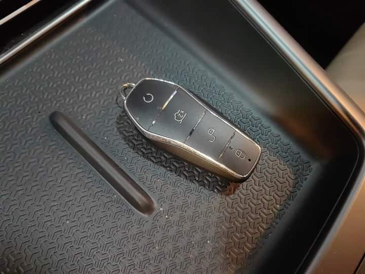 Фото 9 - BYD Song Pro Hybrid