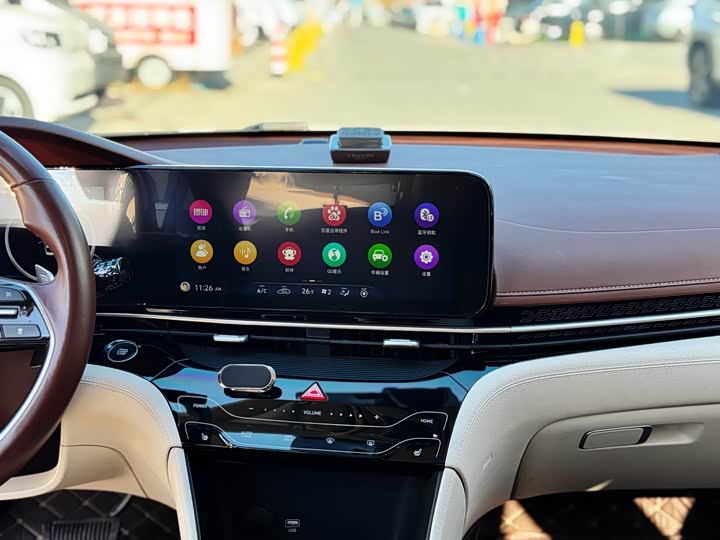 Фото 8 - Hyundai Mistra