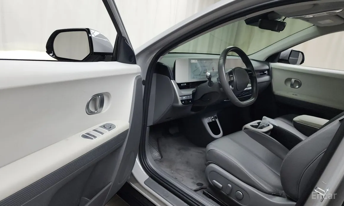 Photo 10 - Hyundai Ioniq 5