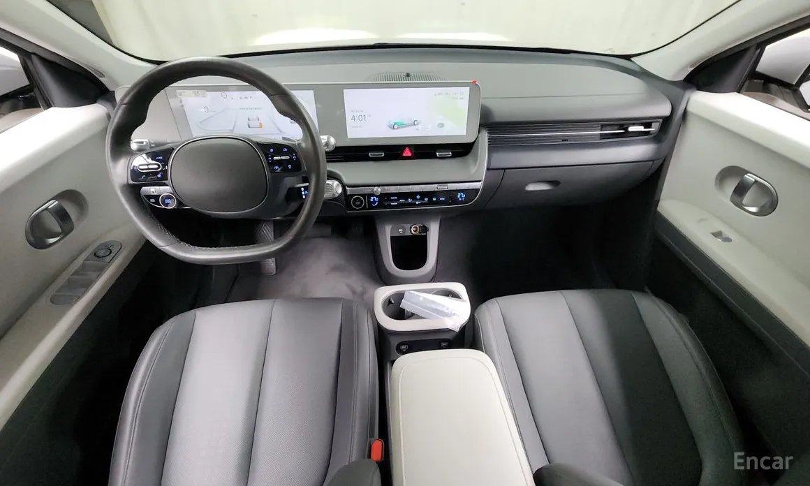 Photo 7 - Hyundai Ioniq 5