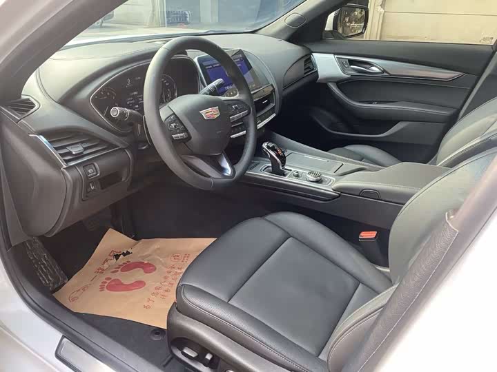 Фото 4 - Cadillac CT5