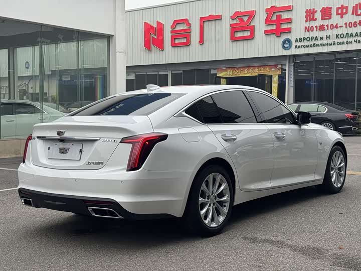 Фото 9 - Cadillac CT5