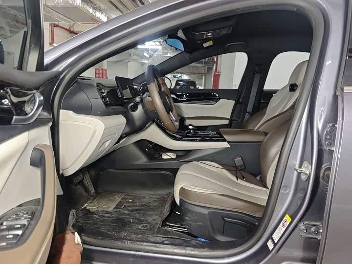 Фото 4 - BYD Qin Plus