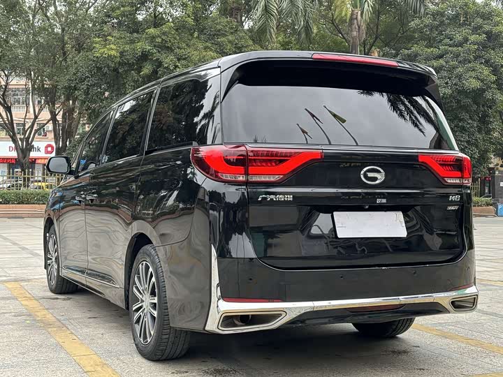 Фото 7 - GAC Trumpchi M8