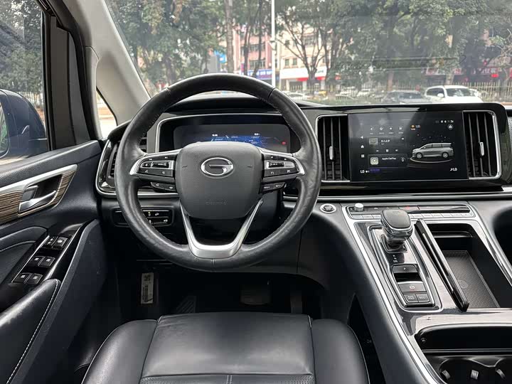 Фото 8 - GAC Trumpchi M8