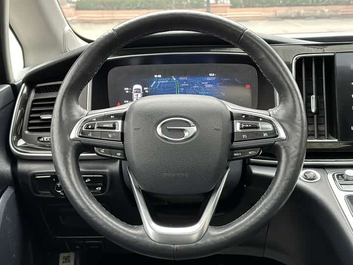 Фото 9 - GAC Trumpchi M8