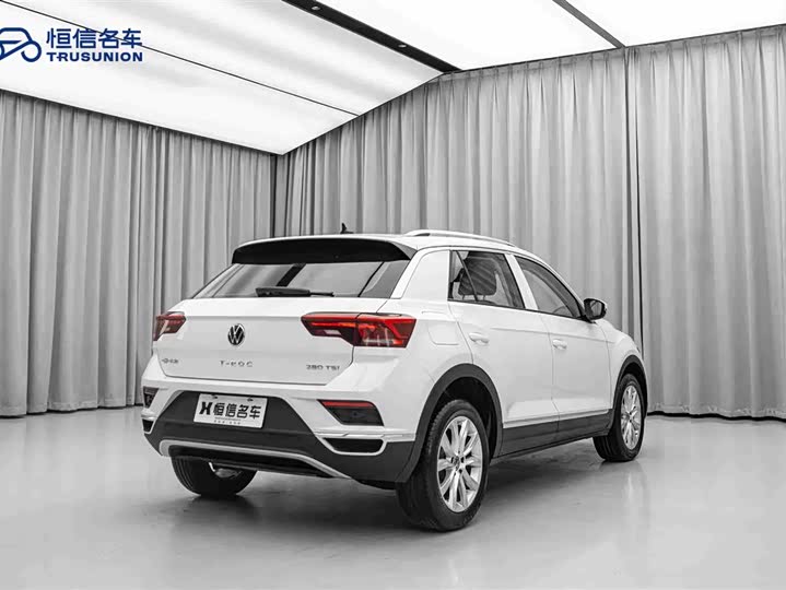 Фото 5 - Volkswagen T-Roc
