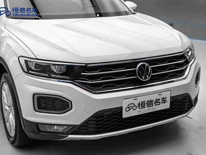 Фото 9 - Volkswagen T-Roc