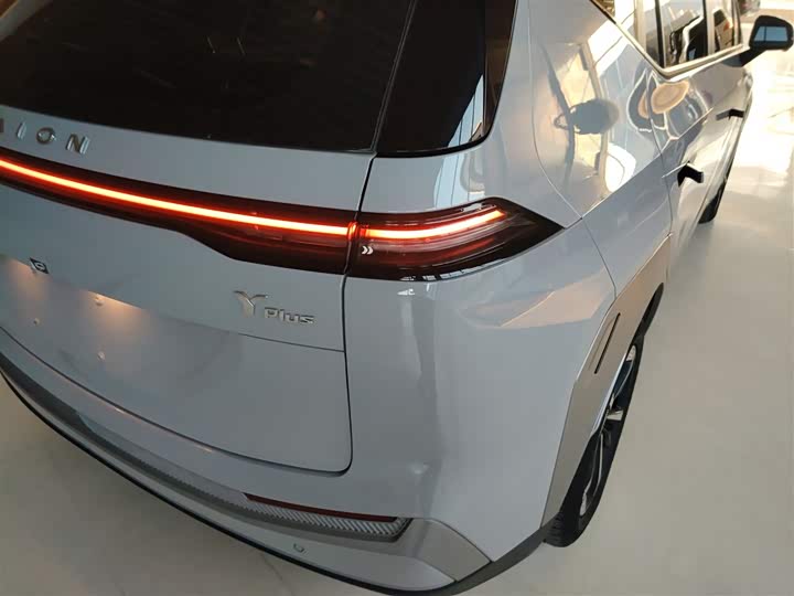 Фото 8 - GAC Aion Y